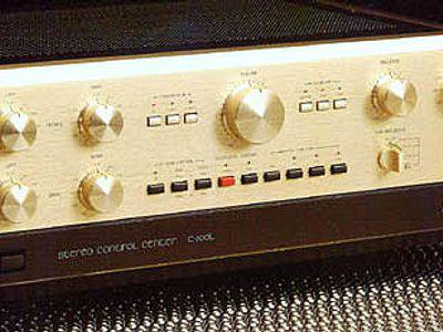 Accuphase C-200L