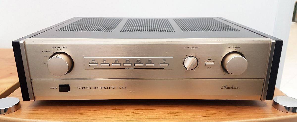 Accuphase C-202
