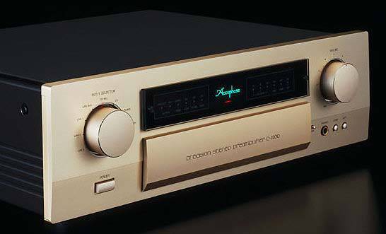 Accuphase C-2400