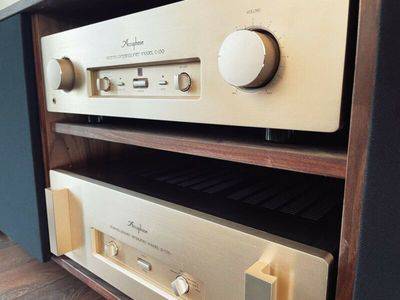 Accuphase C-250
