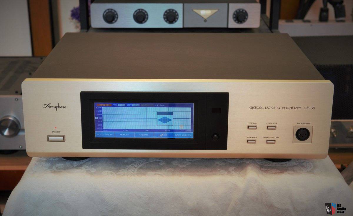 Accuphase DG-38