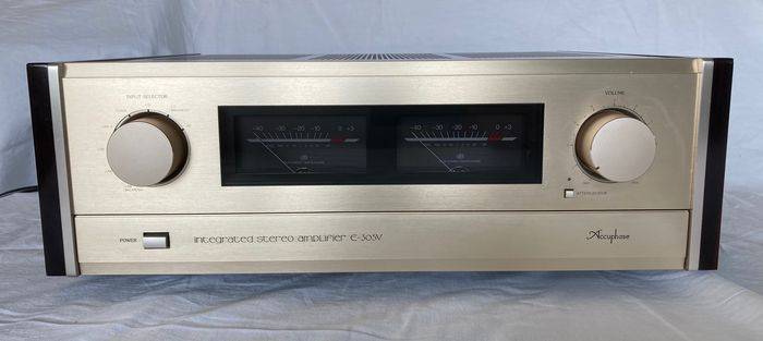 Accuphase E-305V