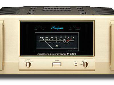 Accuphase M-2000
