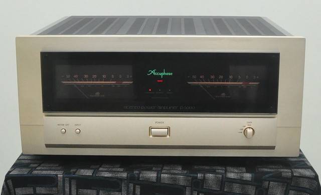 Accuphase P-5000