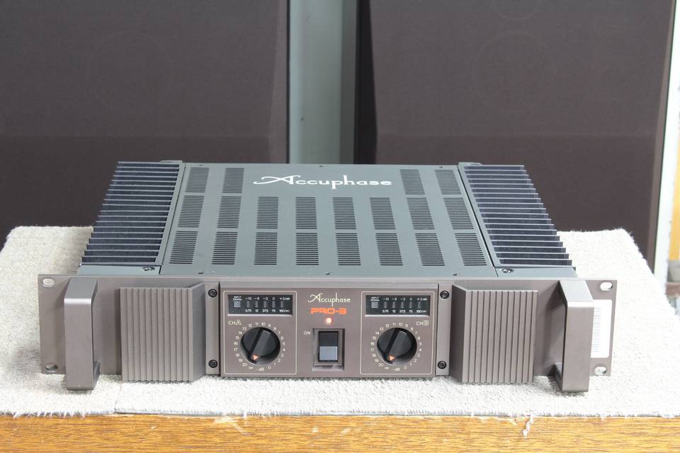 Accuphase Pro-3