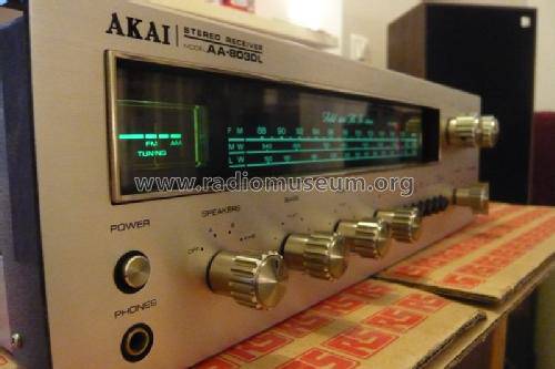 Akai AA-8030 (8030L)