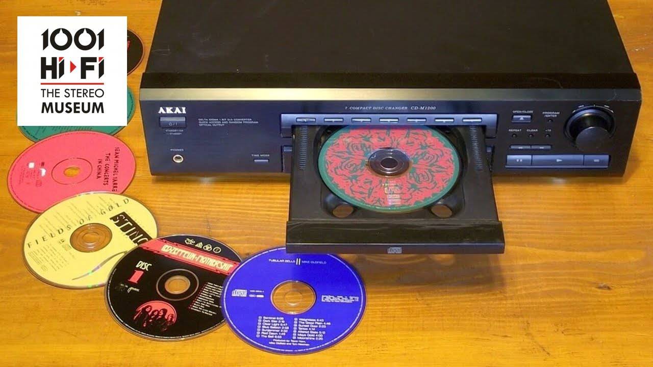 Akai CD-M1200
