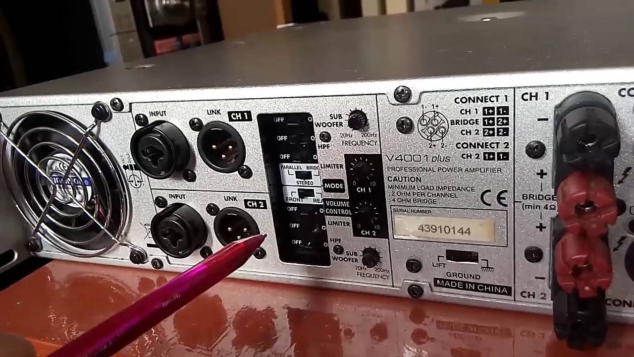 American Audio V-4001 Plus