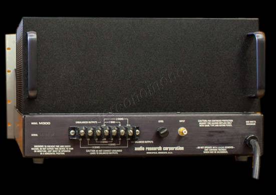 Audio Research M-300 (mkI)