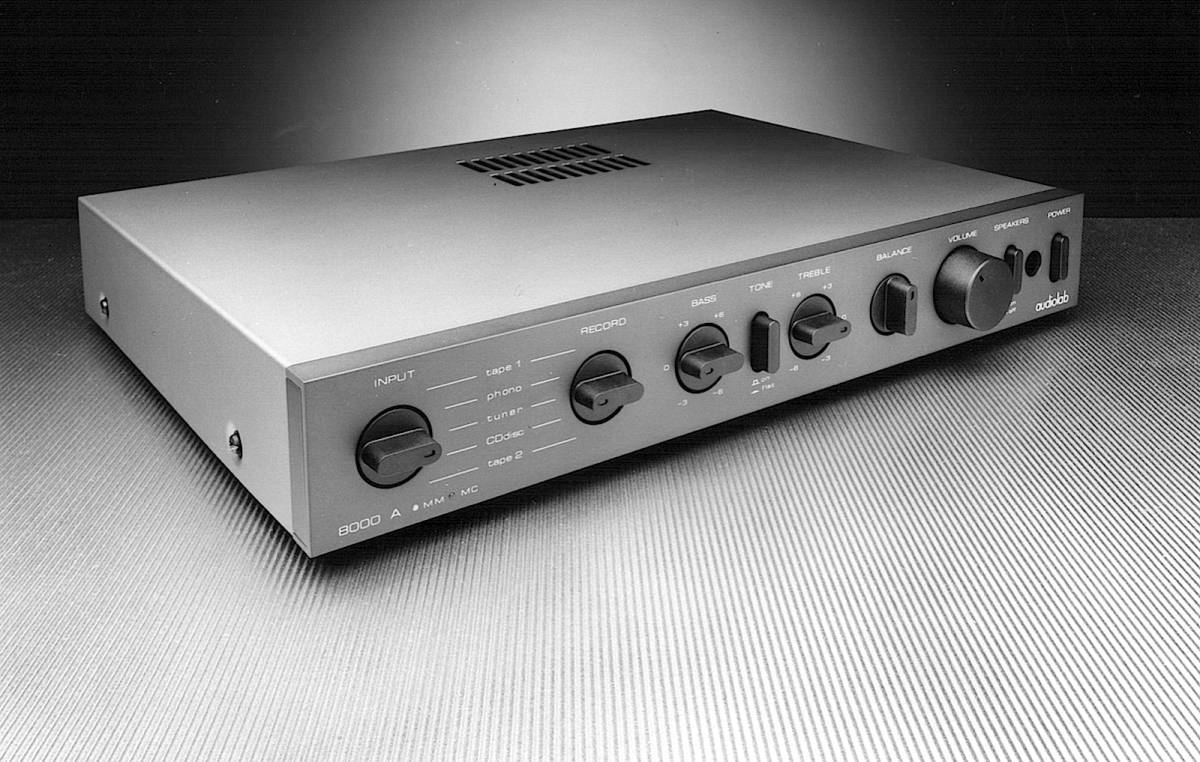 Audiolab 8000A