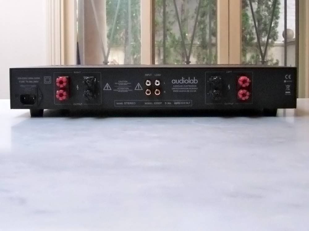 Audiolab 8200P