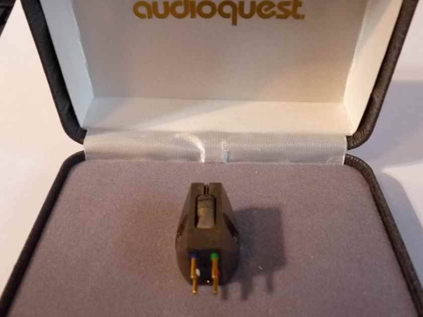 Audioquest AQ 7000