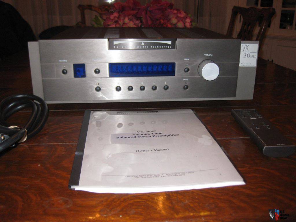 Balanced Audio Technology VK-30 (VK-30SE)