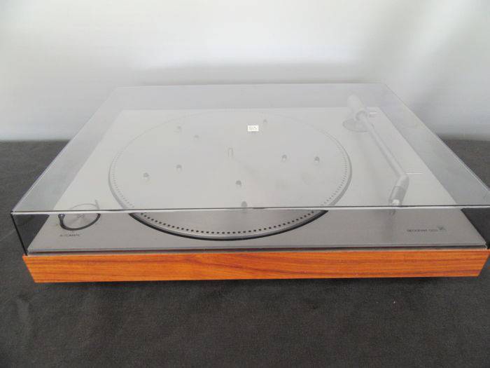 Bang and Olufsen Beogram 1203