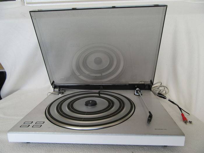 Bang and Olufsen Beogram 1700