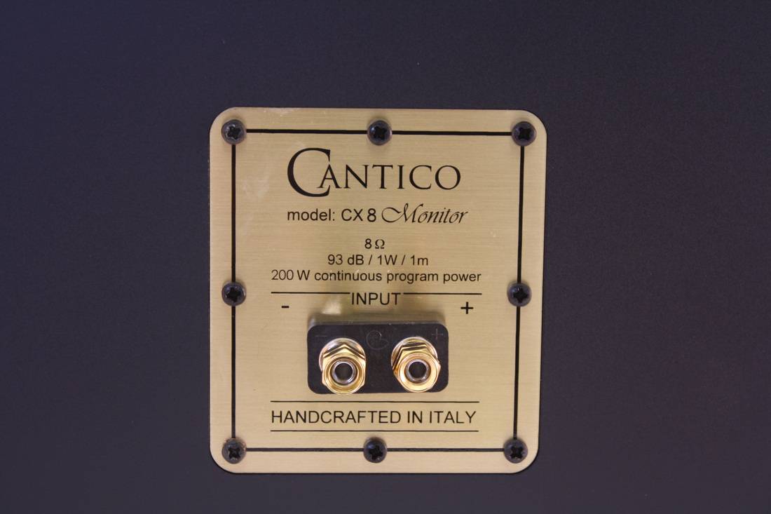 Cantico CX8 Monitor
