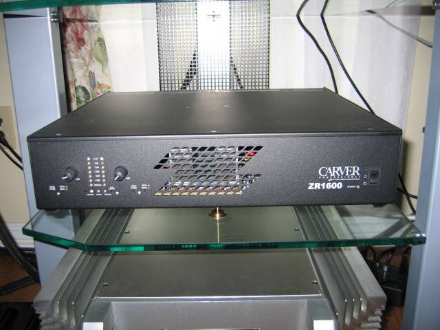 Carver ZR-1600