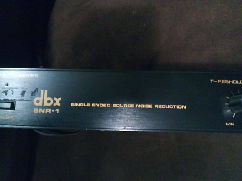 DBX SNR-1
