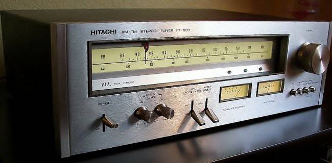 Hitachi FT-920