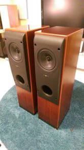 KEF Reference Model One