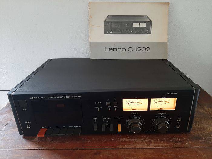 Lenco C-1202