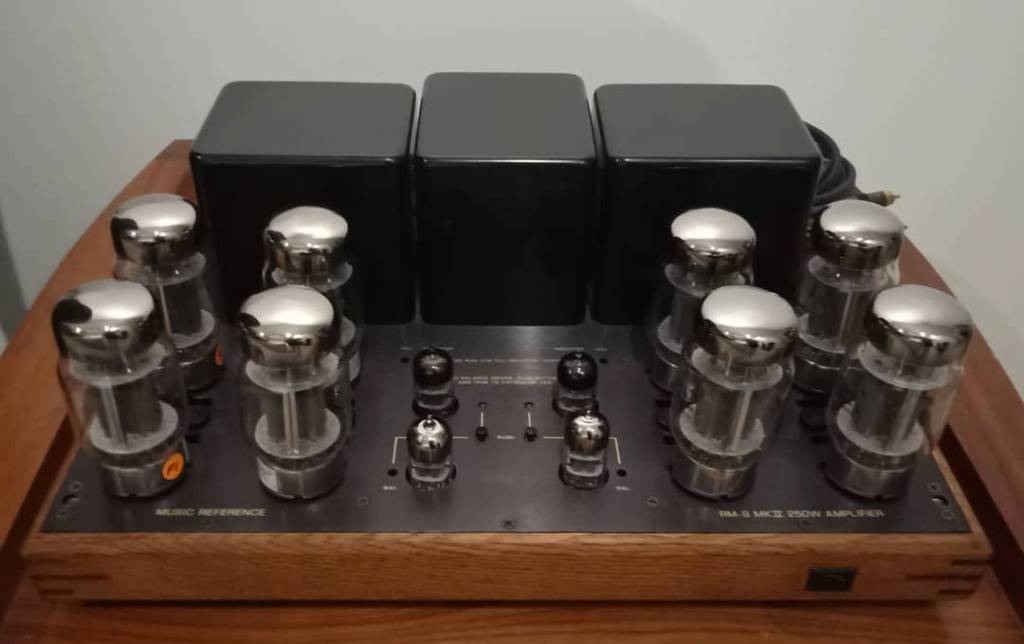 Music Reference RM-9 (mkII)