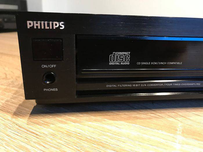 Philips CD582