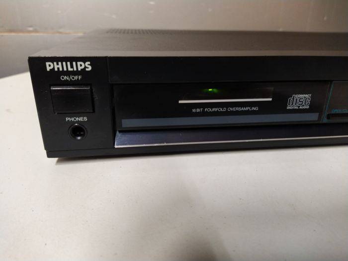 Philips CD640