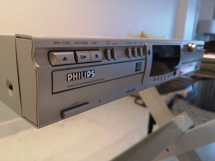 Philips CDR777