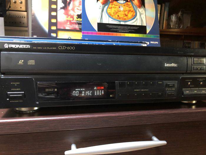 Pioneer CLD-600