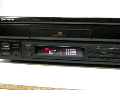 Pioneer CLD-700