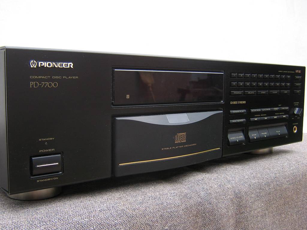 Pioneer PD-7700