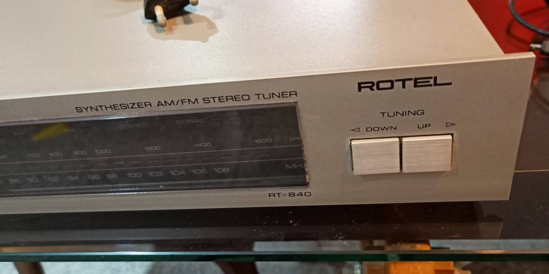 Rotel RT-840 (840)