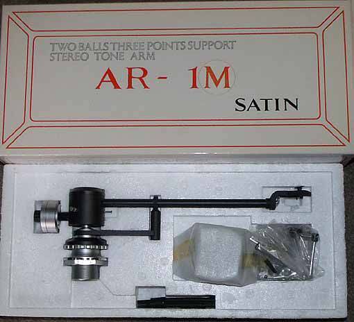Satin AR-1 M