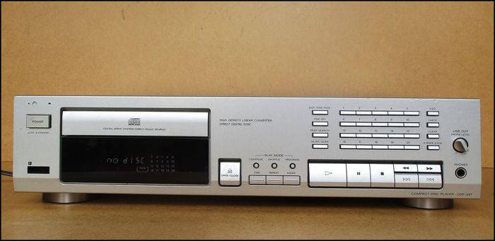 Sony CDP-597