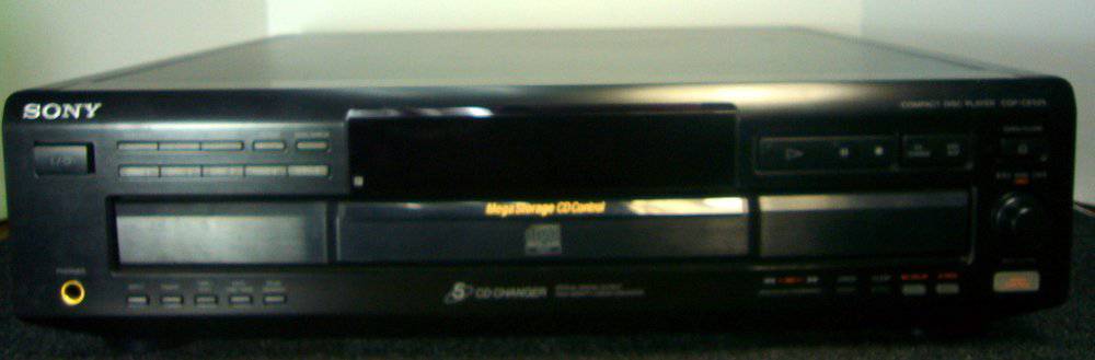 Sony CDP-CE525