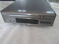Sony CDP-H6600