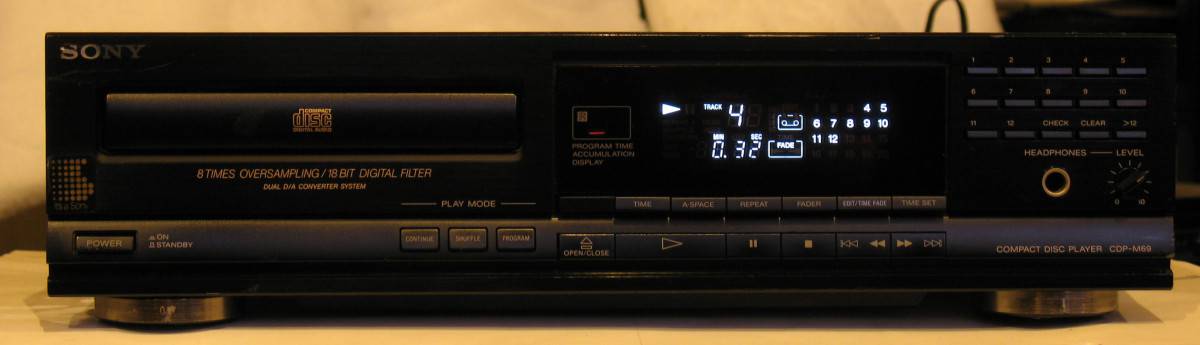Sony CDP-M69