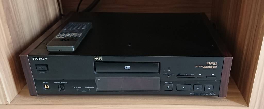 Sony CDP-X707ES