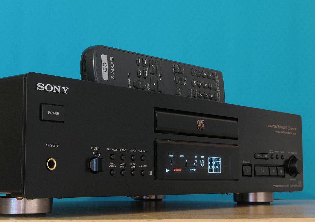 Sony CDP-XB740