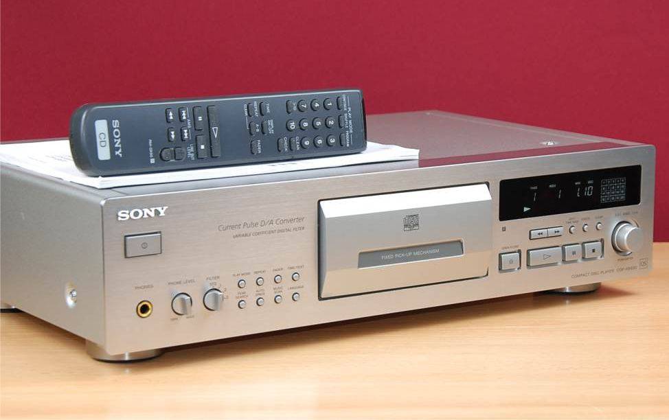 Sony CDP-XB930
