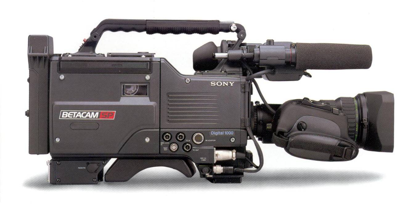 Sony D-600