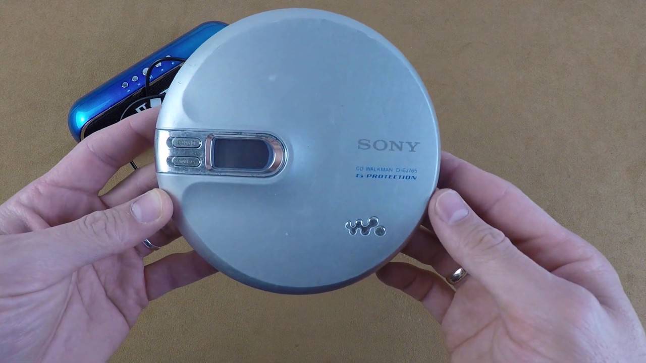 Sony D-EJ765