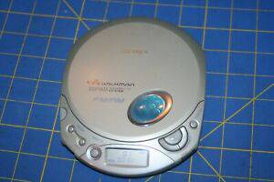 Sony D-F200