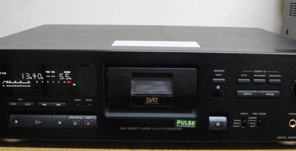 Sony DTC-790