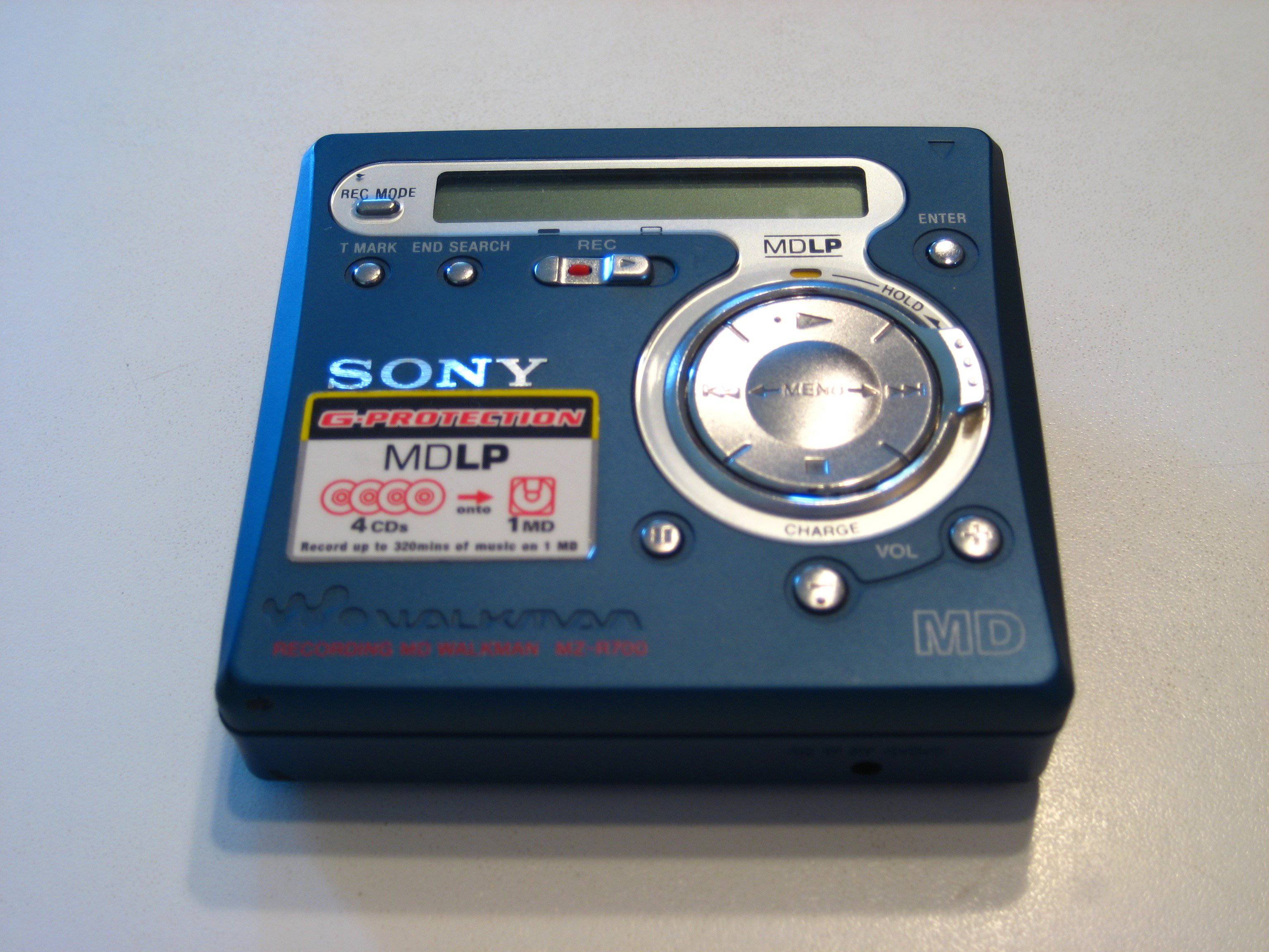 Sony MZ-R700
