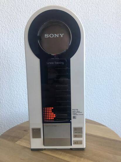Sony PS-F9