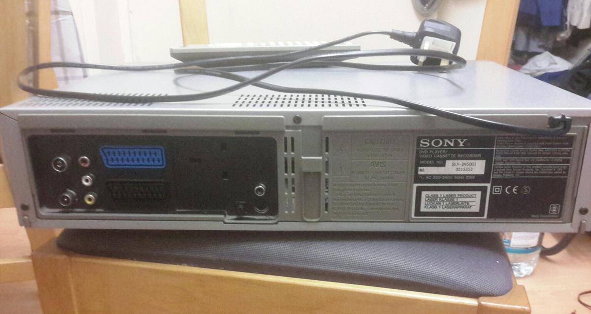 Sony SLV-D950