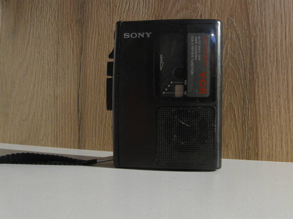 Sony TCM-S66