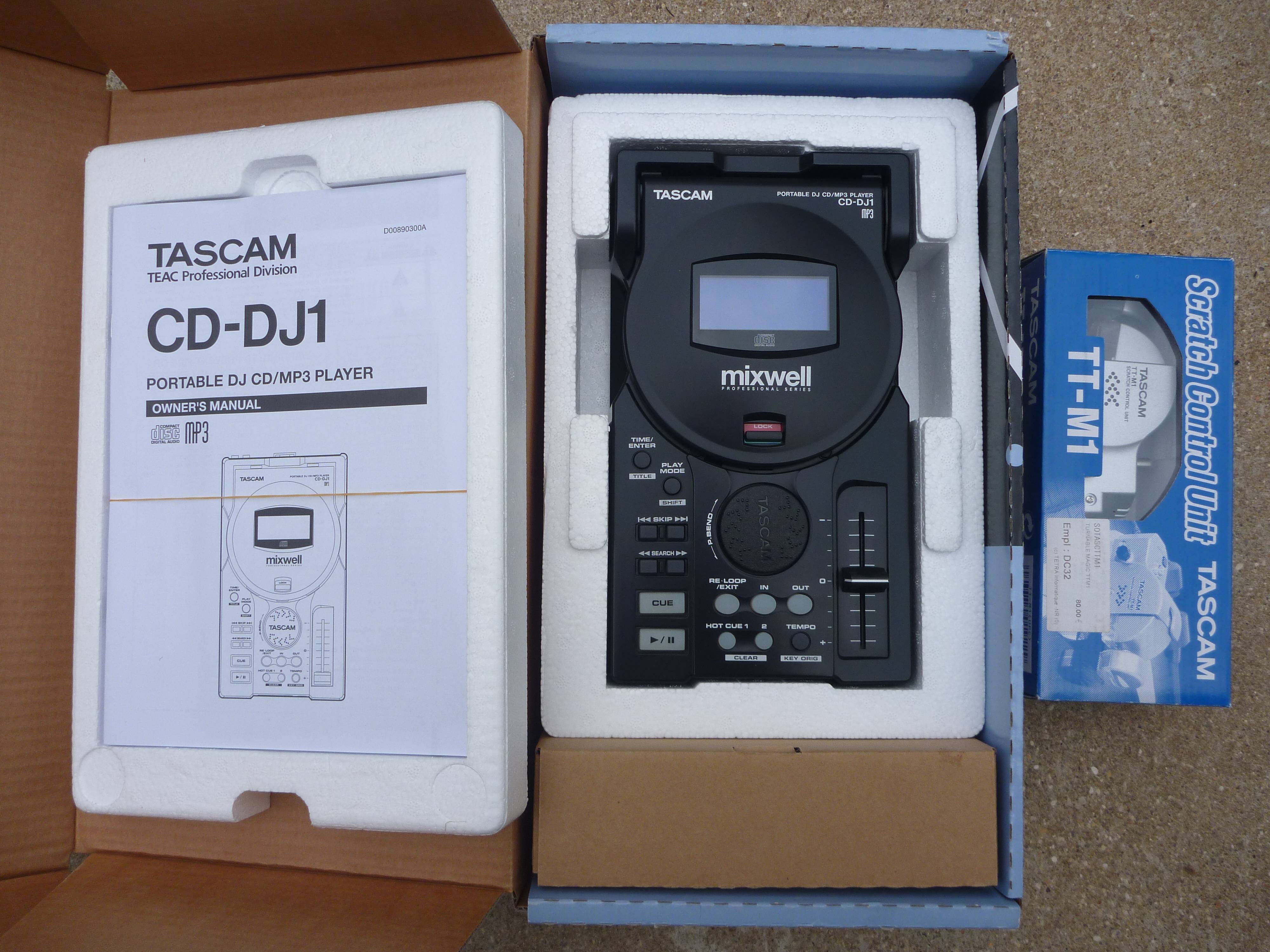 Tascam CD-DJ1